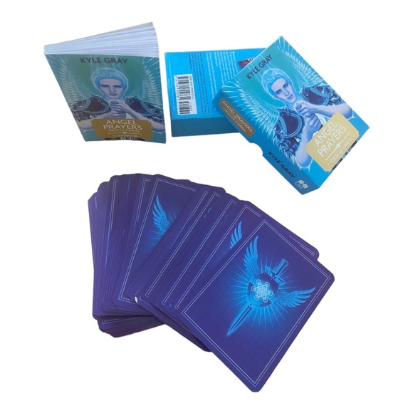 Kyle Gray “Angel Prayers” oracle cards - Picture 6 of 12